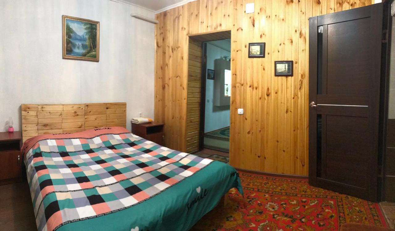 Guest House Kagan Toktogul Εξωτερικό φωτογραφία